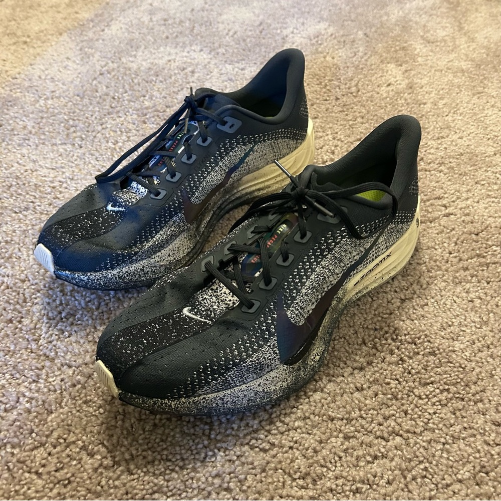 Nike Air Zoom Pegasus Plus Running Shoes Black And White Size 12